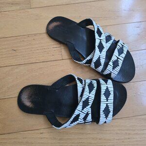 minimalist white black leather slip-on flat slides sandals | WMS 7